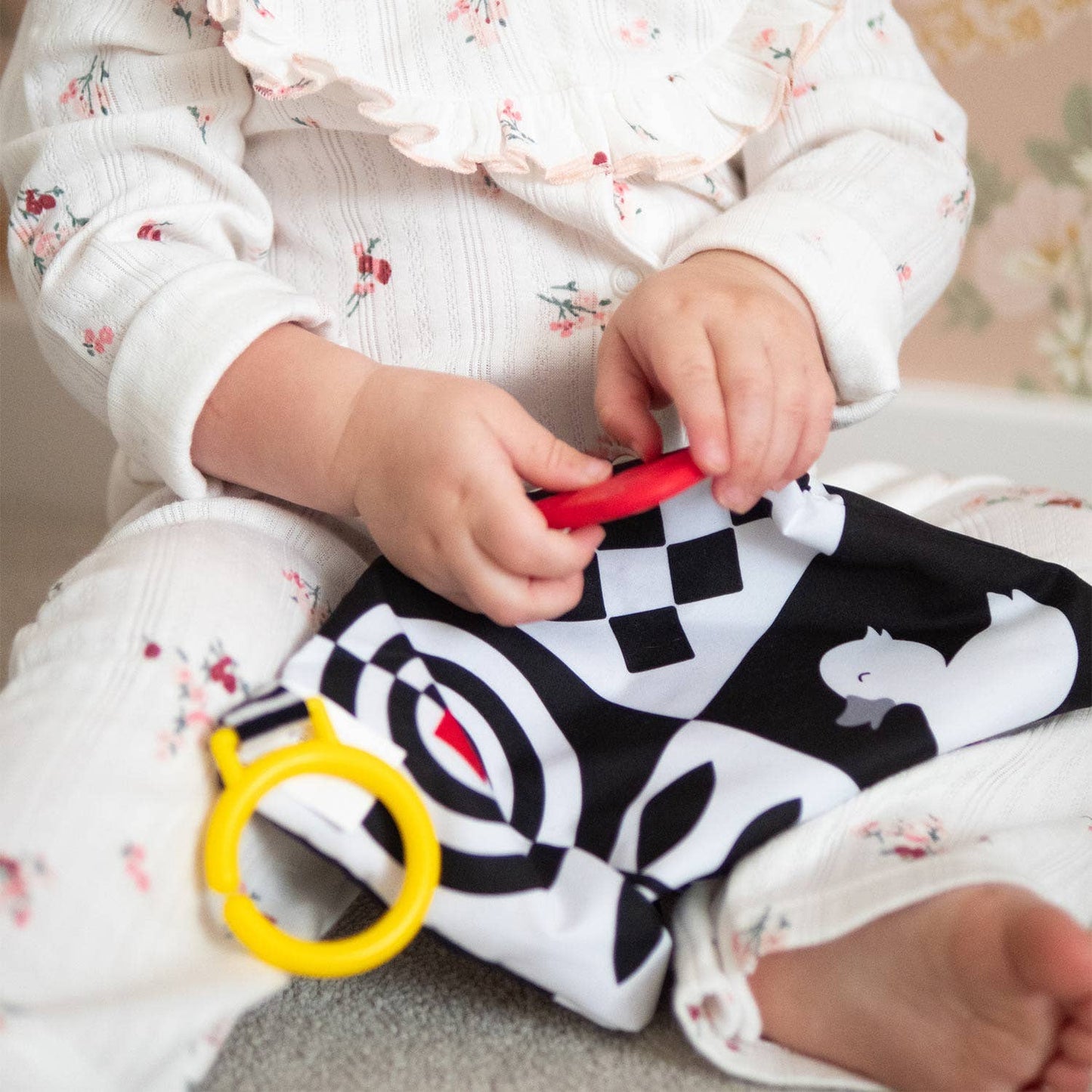 Sensory Crinkle Square For Babies (0+ Months)